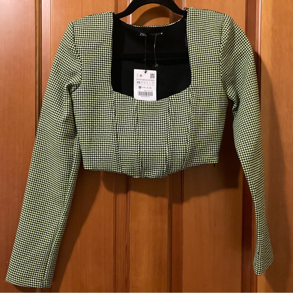 NWT Zara Green and Black Houndstooth Long Sleeve Padded Shoulder Cropped Blazer